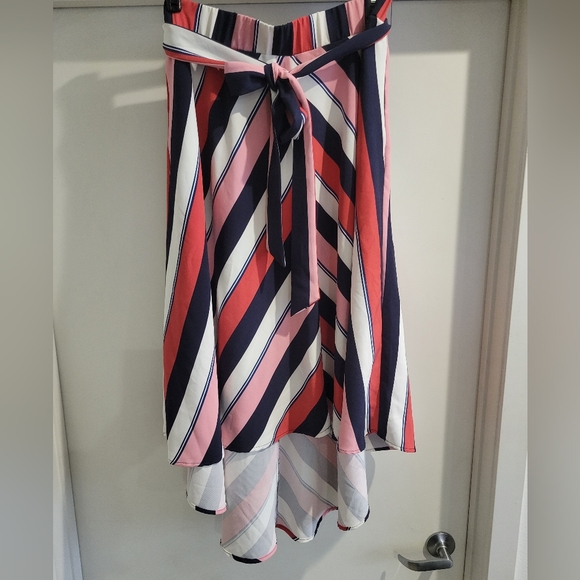 Lane Bryant Asymmetrical Skirt - Picture 4 of 7